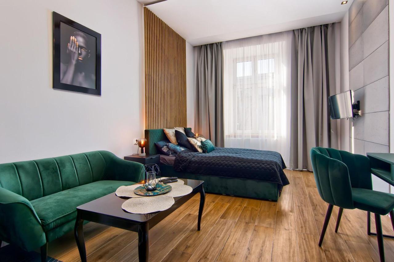Apartament Czarny Z Jacuzzi Krakow Exterior photo